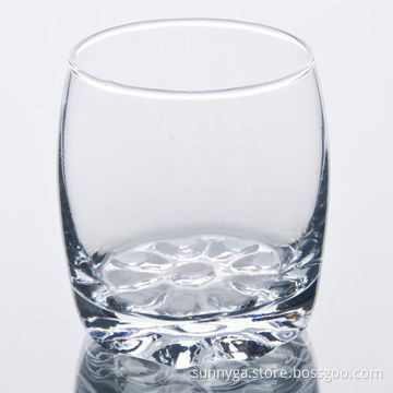Drinking Whiskey Glass with Flower Pattern Bottom